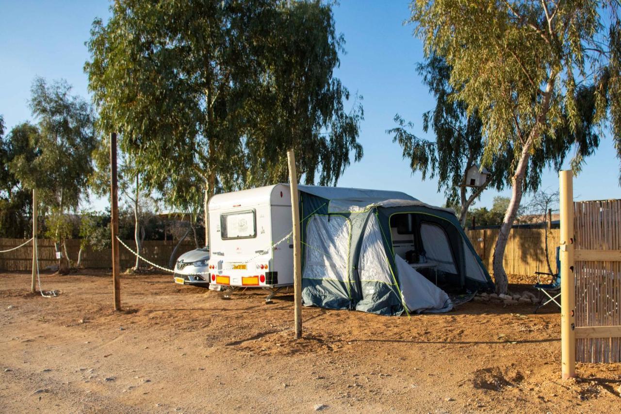 Kfar Hanokdim - Glamping & Camping Arad Ngoại thất bức ảnh