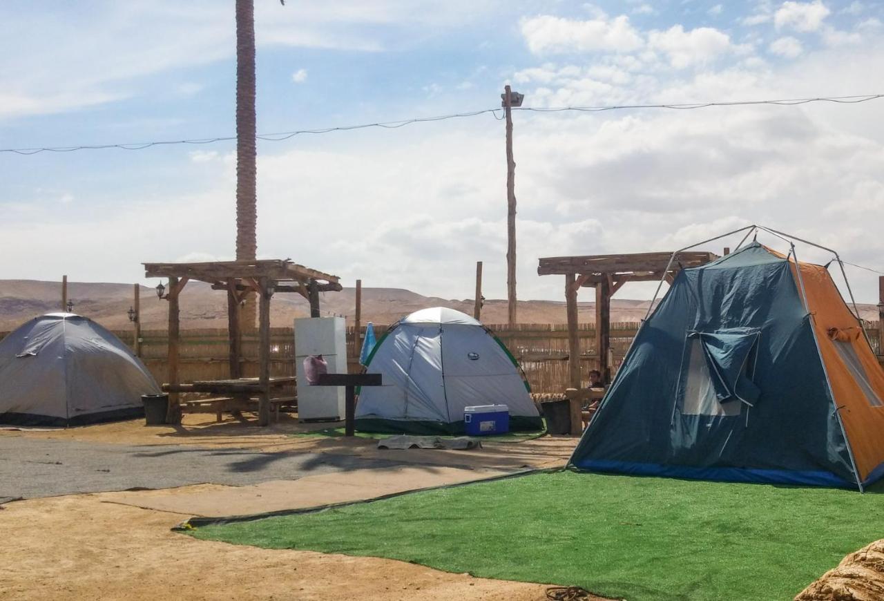 Kfar Hanokdim - Glamping & Camping Arad Ngoại thất bức ảnh