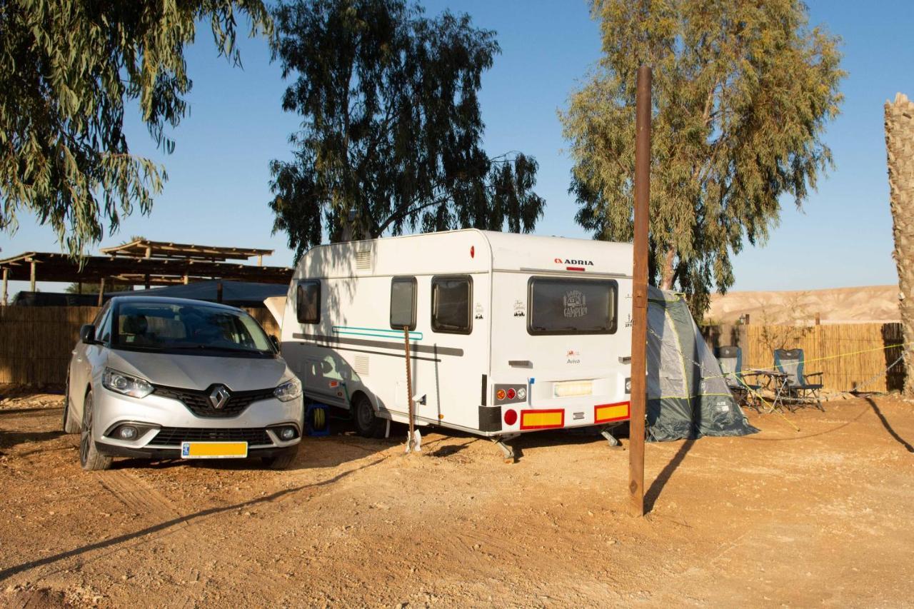 Kfar Hanokdim - Glamping & Camping Arad Ngoại thất bức ảnh